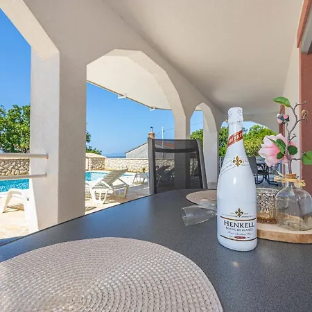 Bella Adria Apartment